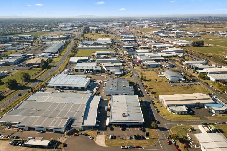 Unit 3, 2  Barnett Place Te Rapa_4