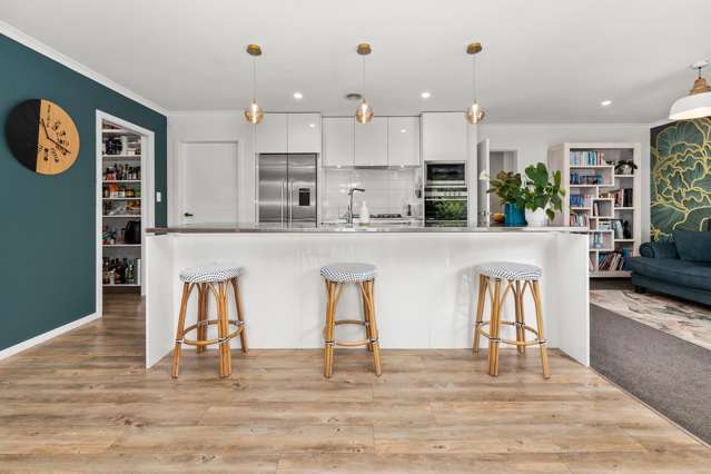 35 Banks Boulevard Whitby_2