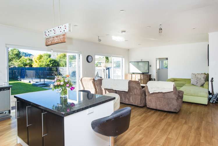 100 Rutene Road Kaiti_5