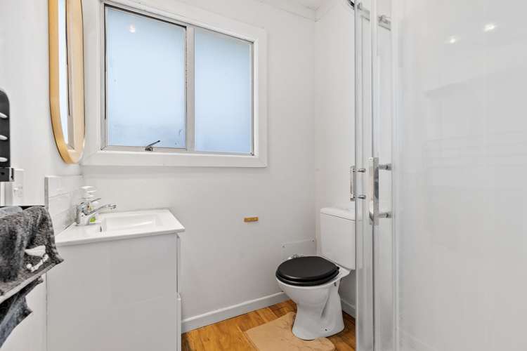 33 Charlesworth Street Woolston_9