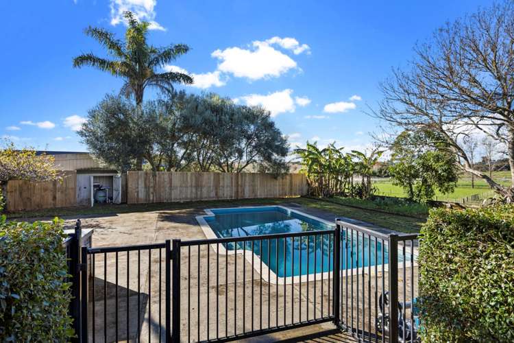 177 Taupaki Road Taupaki_23