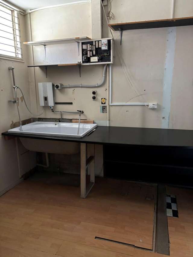 249-255 Oxford Street Levin_2