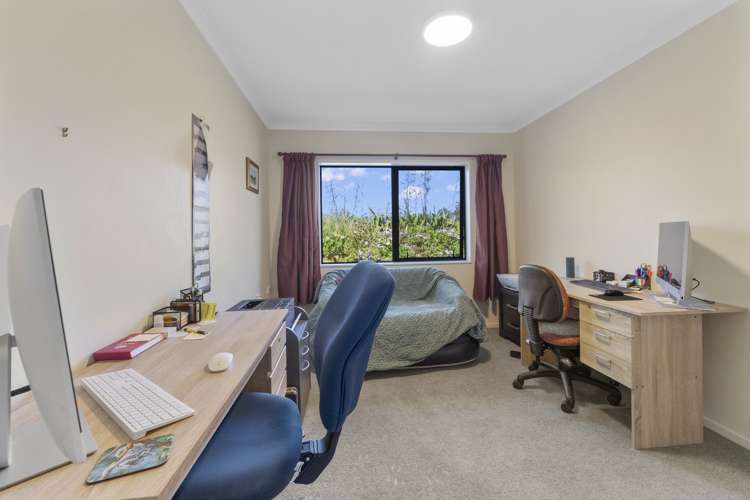 9 Byron Brown Place Otaki Beach_8