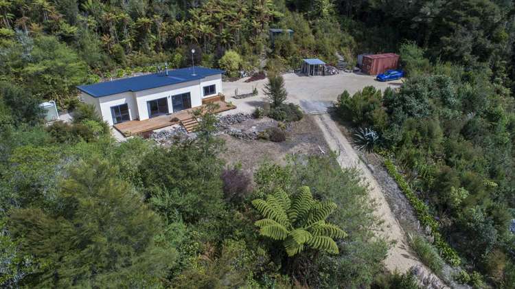 844 Long Plain Road Takaka_3