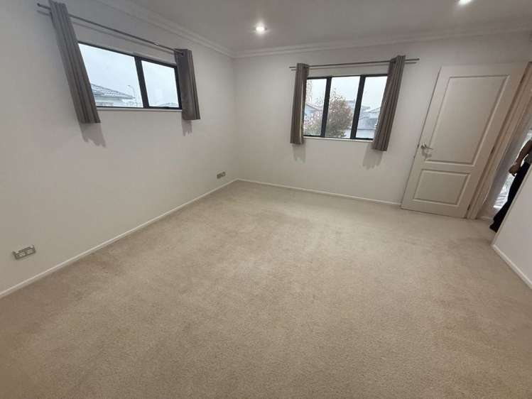 30 Kestev Drive Flat Bush_8