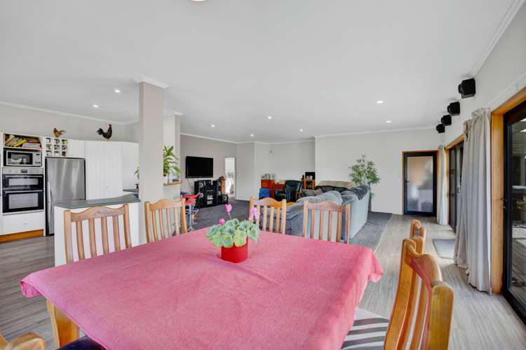 51 Sole Road Ngaere_11