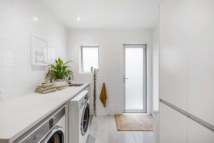 25 Maxwelton Drive Mairangi Bay_23