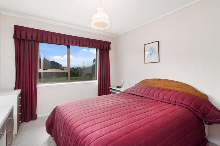 17b Campbell Place Pukehangi_7