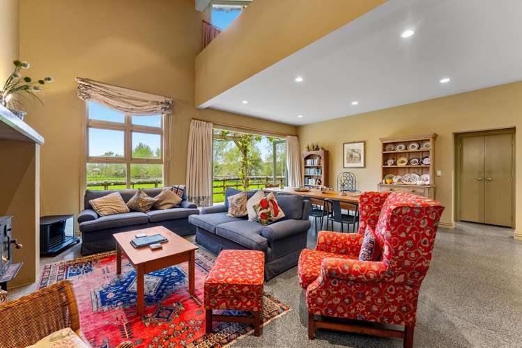 744 Waitakere Road and 42 Dysart Lane Kumeu_8