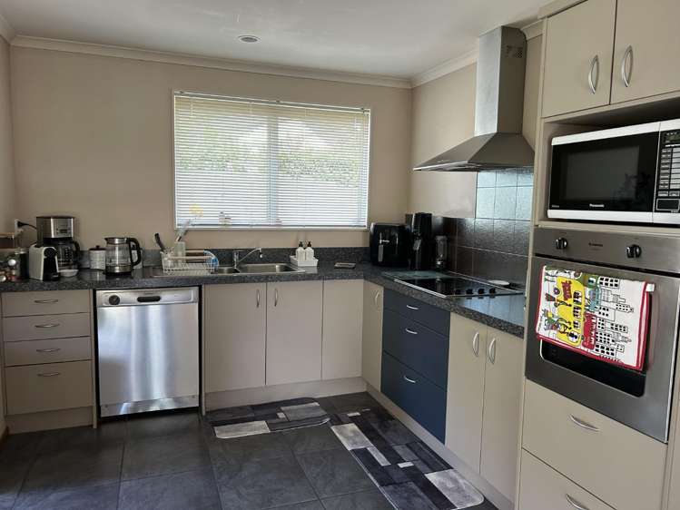 38 Mickelson Avenue Rototuna_3