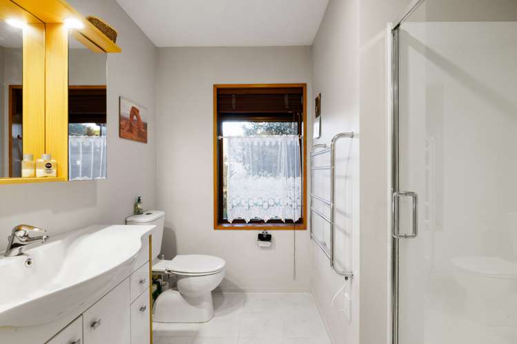 5 Epsom Place Chartwell_15