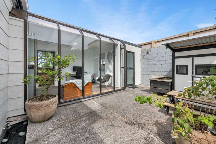 1/15 Howe Street Howick_23