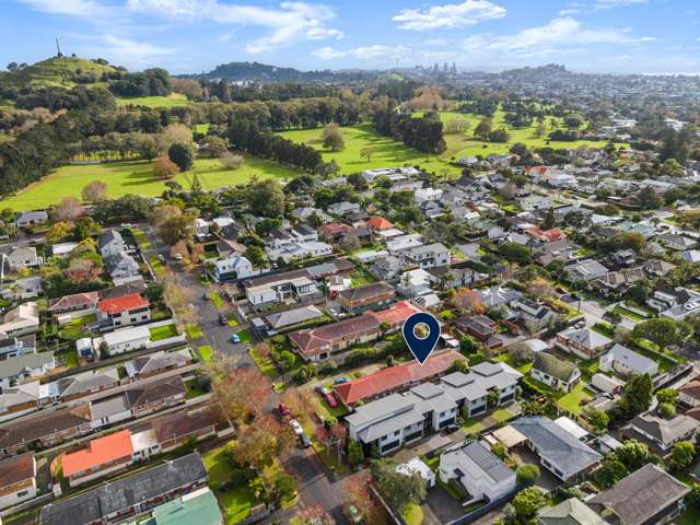 3/39 Tawhiri Road One Tree Hill_2