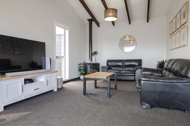 9 Dupre Place Cobden_11