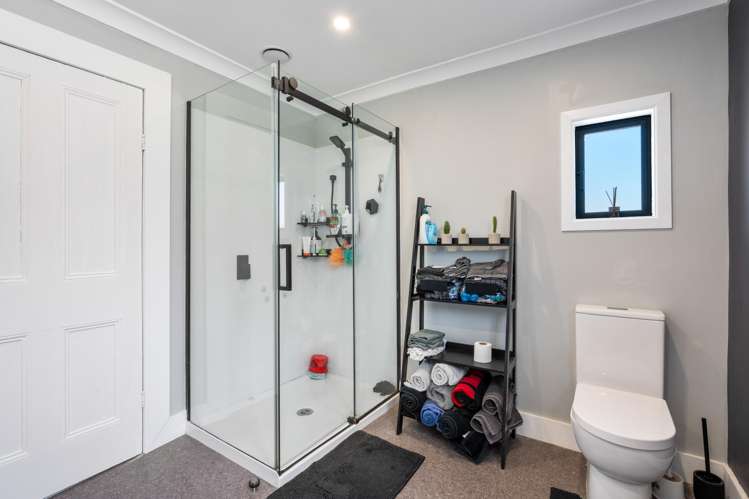 10 Constant Street Sawyers Bay_14