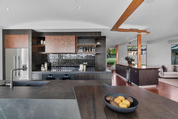 66 Paritai Drive Orakei_17