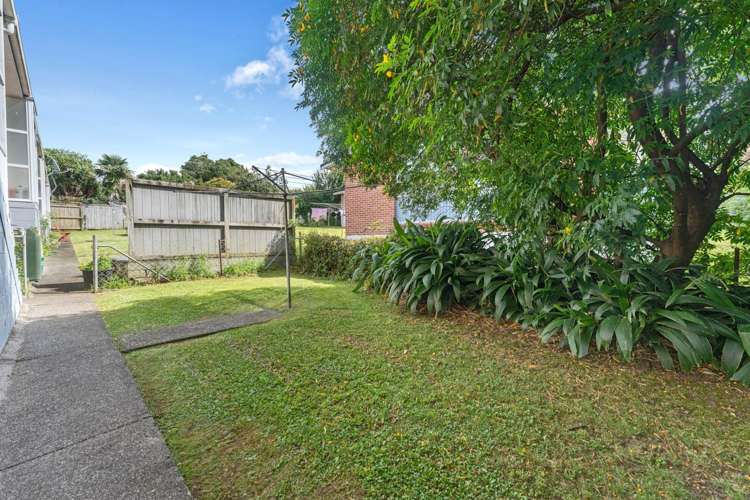 1/11 Evelyn Place Hillcrest_8