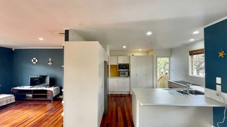 2/8 Belmont Terrace Milford_5