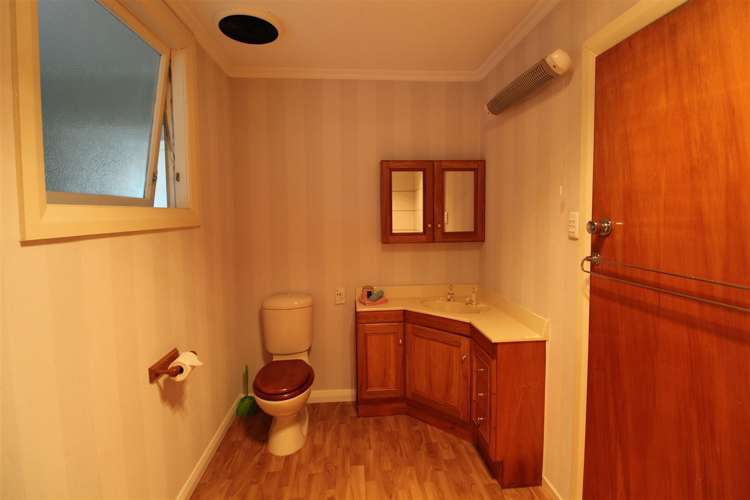 1002 Fairview Road Claremont_22