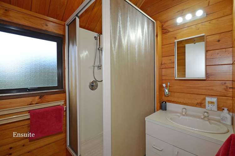 7a Charleston Avenue Boulcott_18