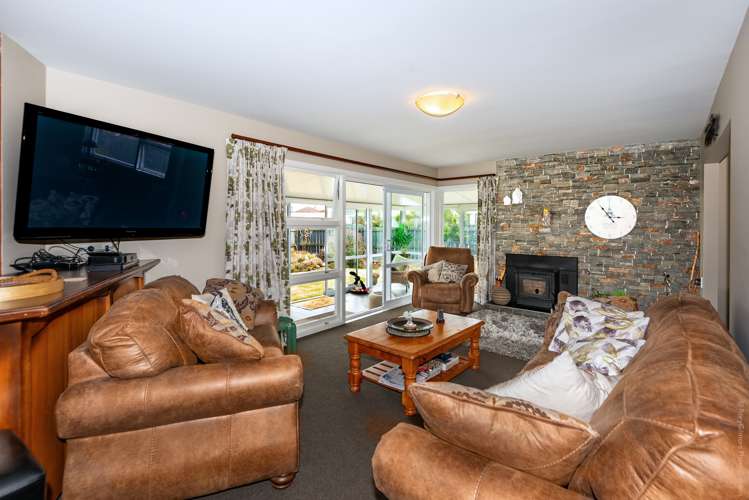 10 Lenton Street Aranui_8