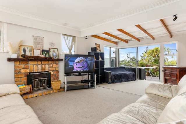 127 Glengarry Road Glen Eden_4