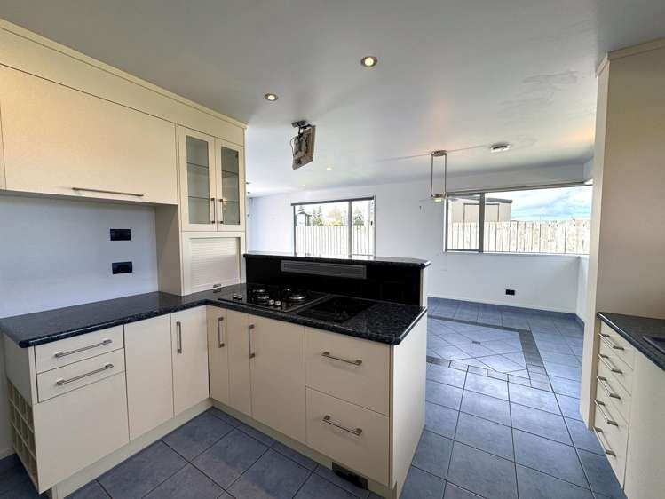 20 Crossleigh Crescent Balclutha_11