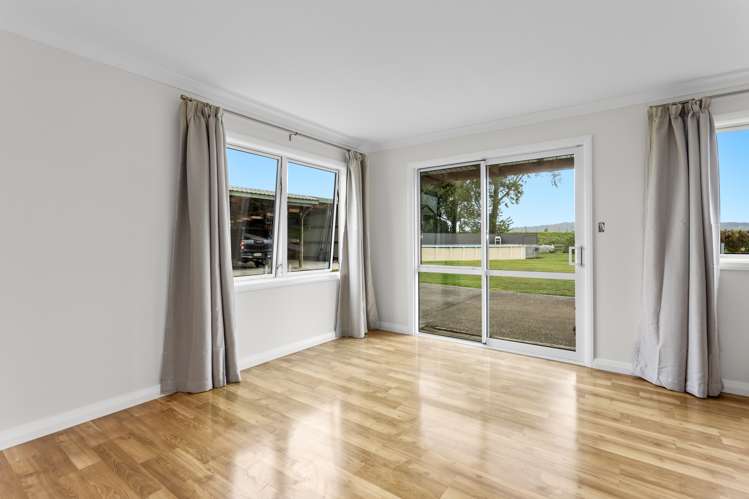 199 Paroa Road Coastlands_21