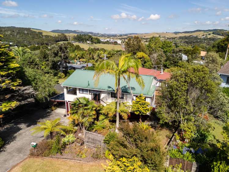 2 Falls View Road Haruru_2