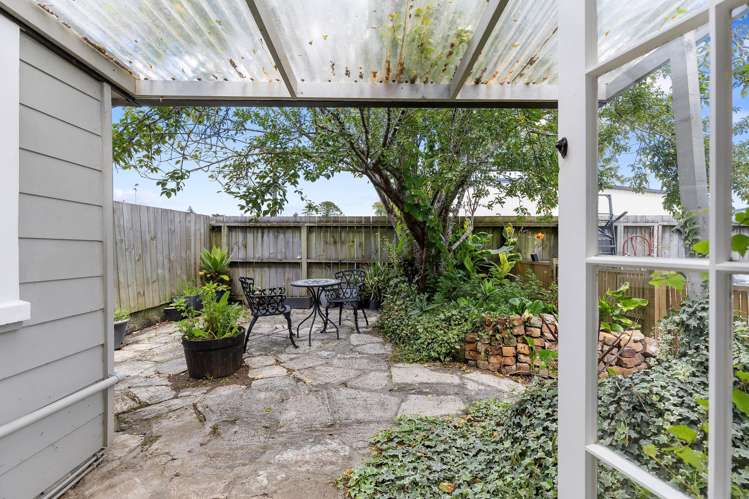 7 Corbett Street Paeroa_11