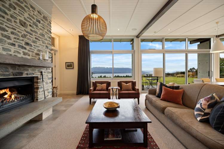 452 Manapouri Te Anau Highway Te Anau_12