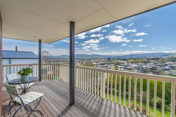 14 Joe Brown Avenue Mosgiel_26