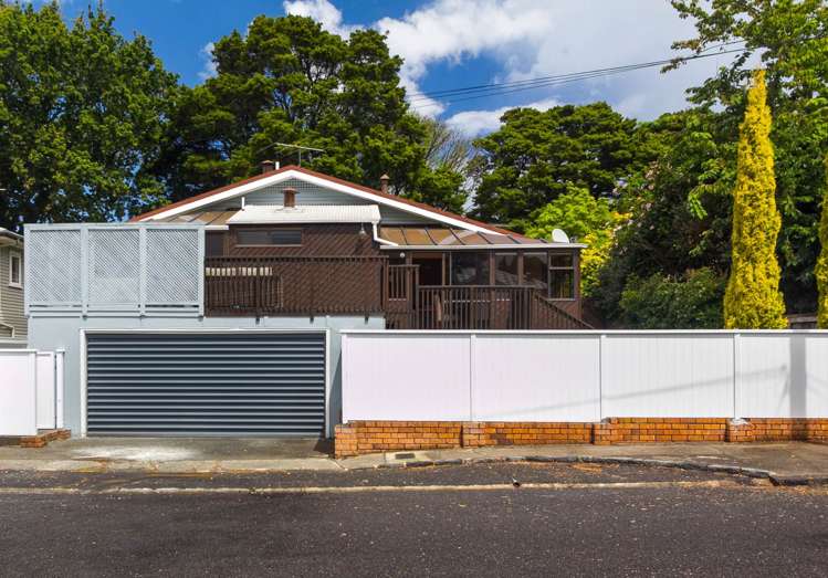 8 Garry Road Mt Eden_20