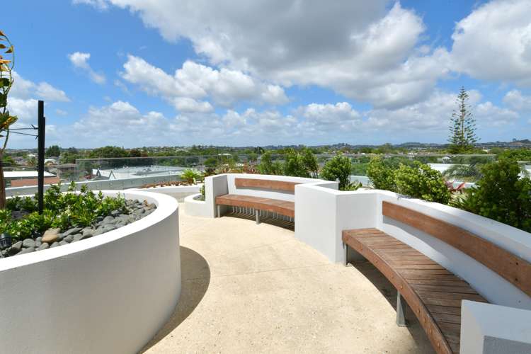 909/11 Tamariki Avenue Orewa_27