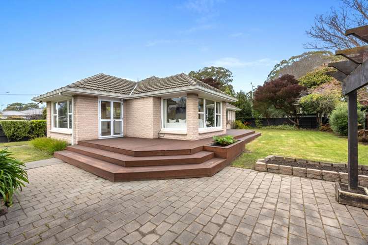 1 Cotswold Avenue Bishopdale_12