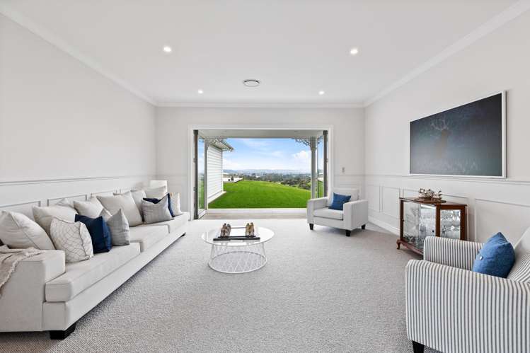 21 Diamond Lane Riverhead_19