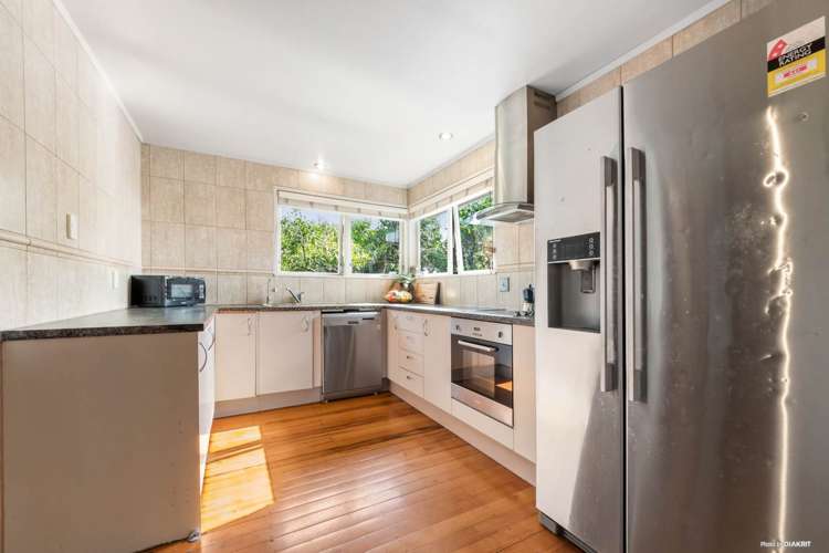 4191 Great North Road Glen Eden_10