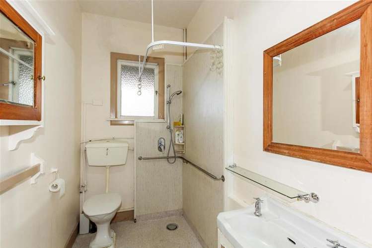 25/127 Saint Aubyn Street New Plymouth Central_4