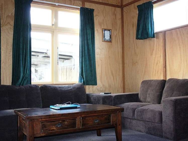 8 Market Street Kaitangata_3