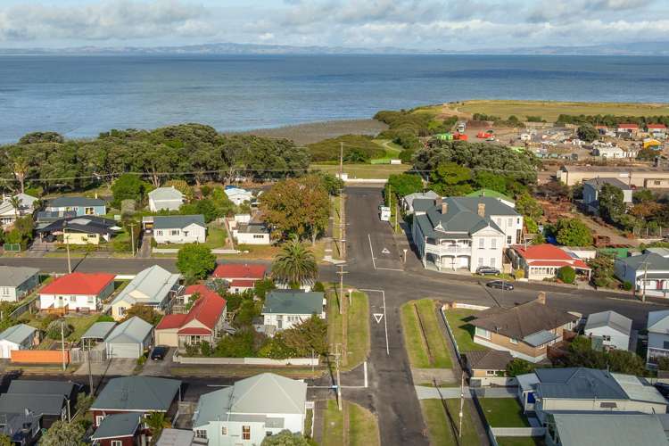 201 Williamson Street Thames_22