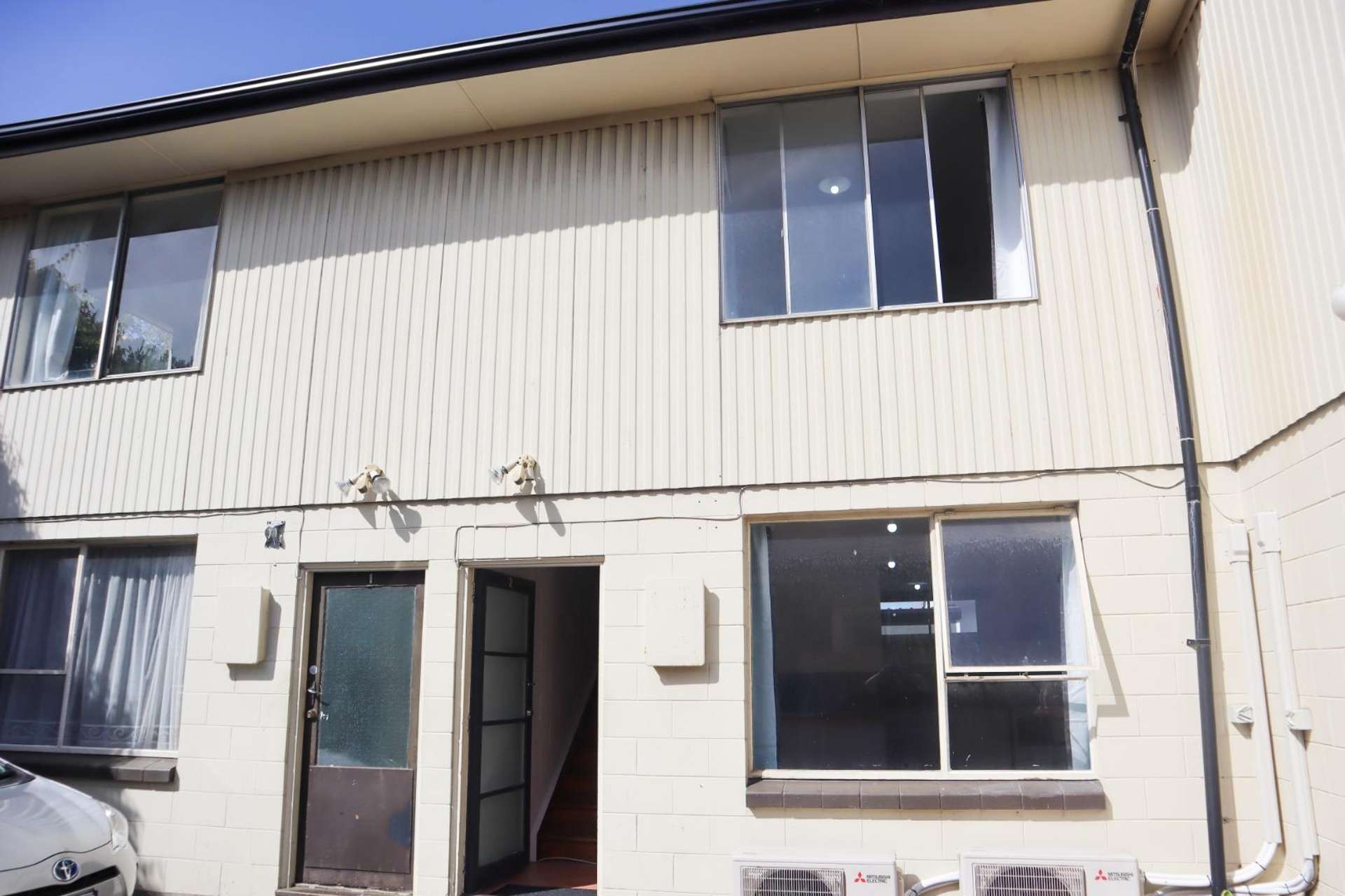 2/21 Olliviers Road Phillipstown_0