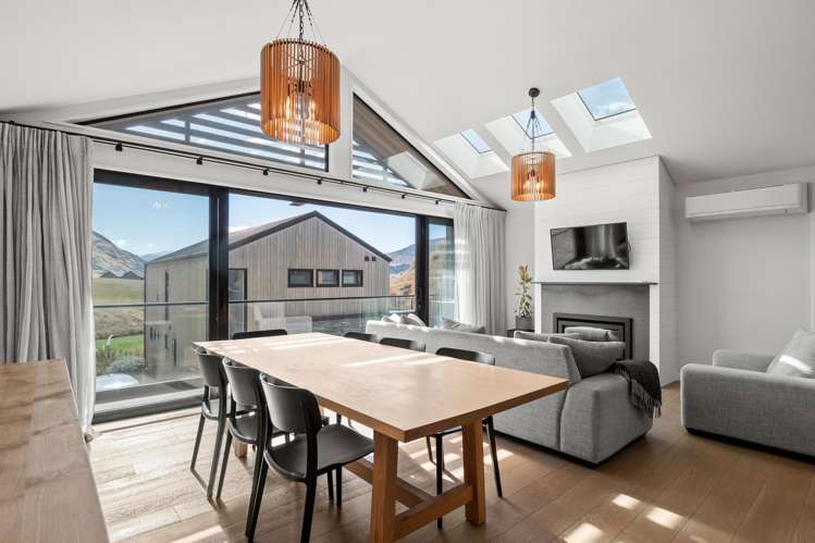 2 Eichardt Place_3