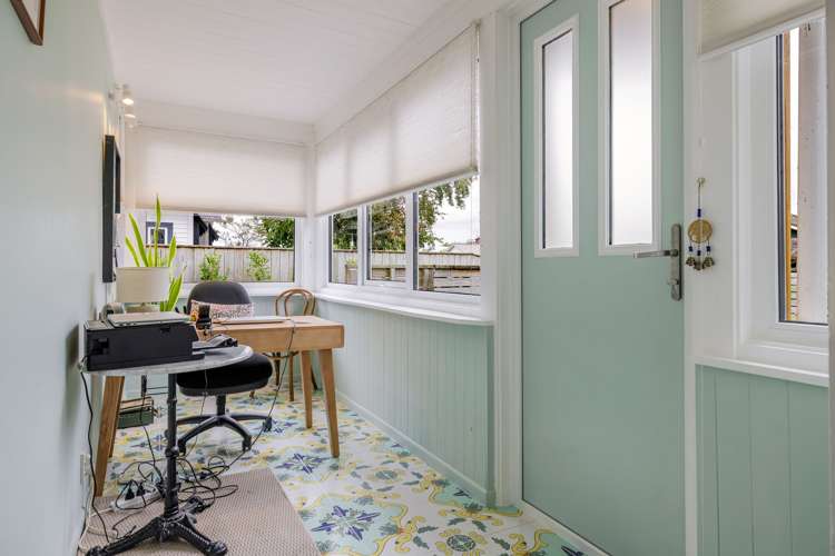 40 Shamrock Street Takaro_15