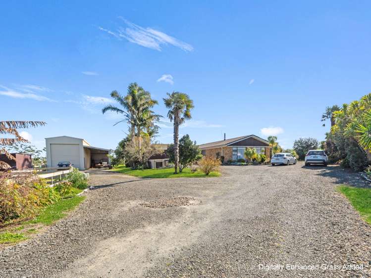 242 Baylys Coast Road Dargaville_33