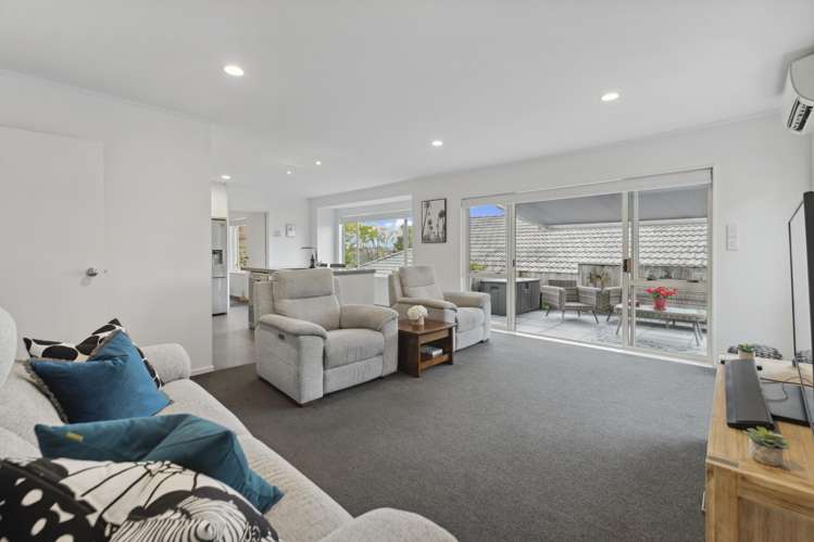 6 Perendale Close Somerville_12