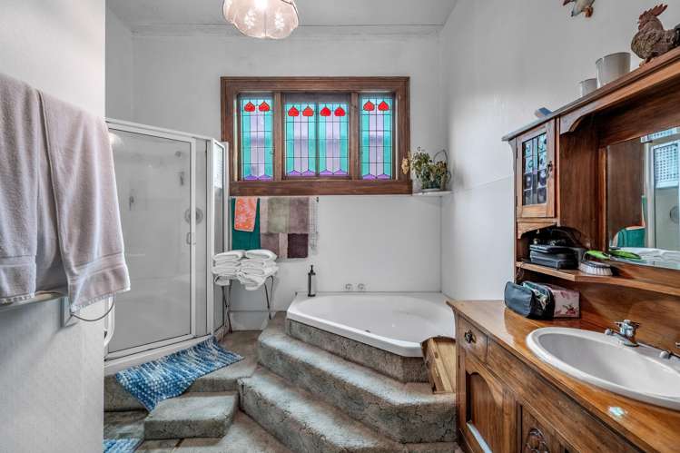 35 Earnslaw Street Avenal_11