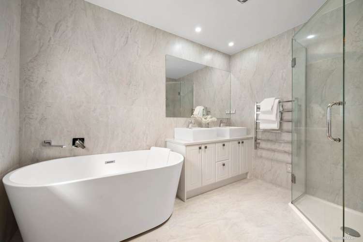 18 Hangahai Road Flat Bush_8