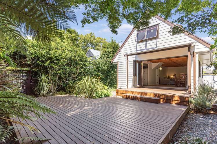 3/8 Oakley Avenue Waterview_5