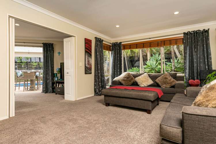 5 Oakway Drive Schnapper Rock_3