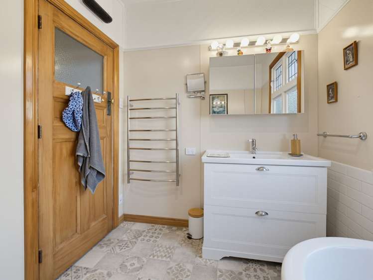 21 Douglas Road Wakatu_16